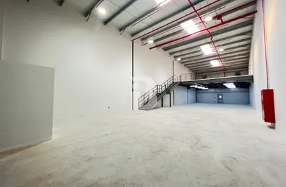 Warehouse - Studio for rent in Phase 2 - Dubai Investment Park (DIP) - Dubai
