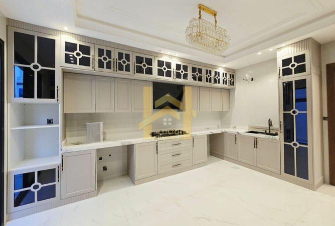 132002257 - Property Image 3