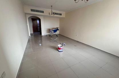 Apartment - 2 Bedrooms - 2 Bathrooms for rent in Qasimia 13 building - Al Nad - Al Qasimia - Sharjah