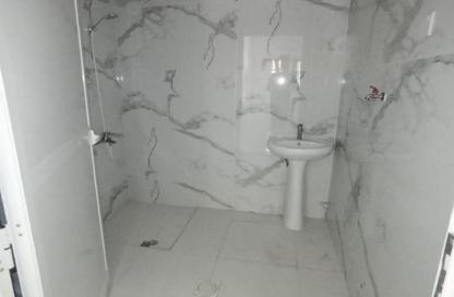 Apartment - Studio - 1 Bathroom for rent in Al Mowaihat 1 - Al Mowaihat - Ajman Apartment - Studio - 1 Bathroom for rent in Al Mowaihat 1 - Al Mowaihat - Ajman