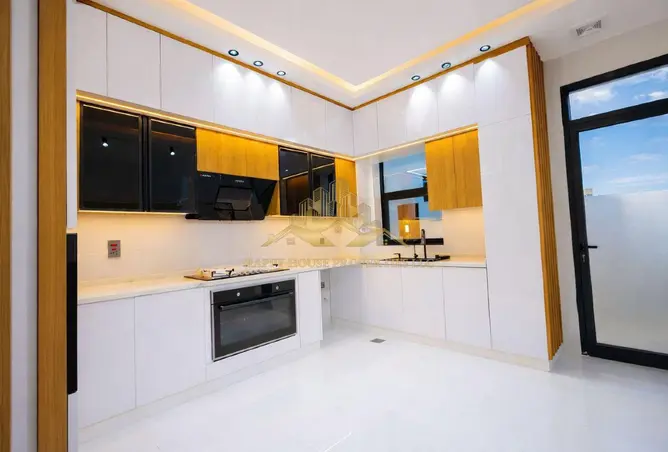 116800478 - Property Image 2