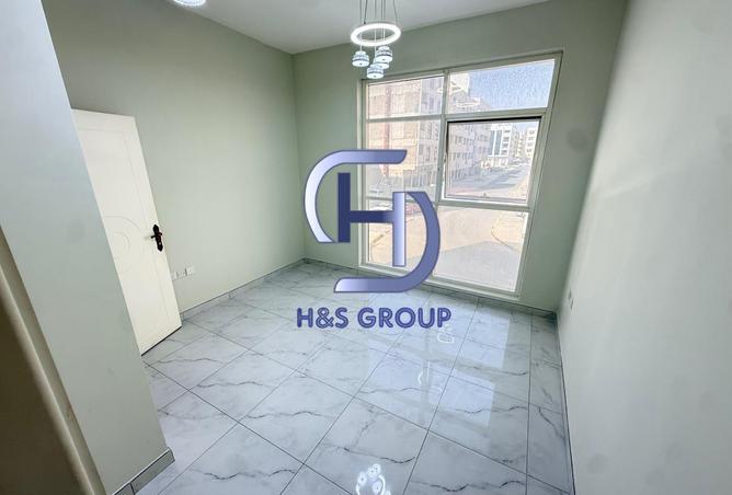 64034929 - Property Image 2