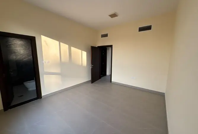 163700431 - Property Image 3