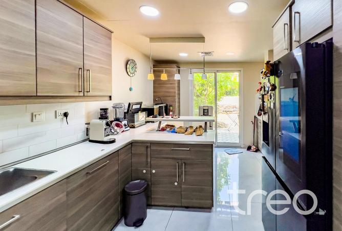 103252042 - Property Image 3