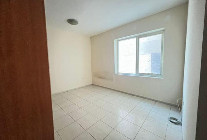 71921095 - Property Image 2