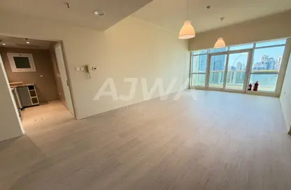 Apartment - 1 Bedroom - 2 Bathrooms for rent in Lake City Tower - JLT Cluster D - Jumeirah Lake Towers - Dubai
