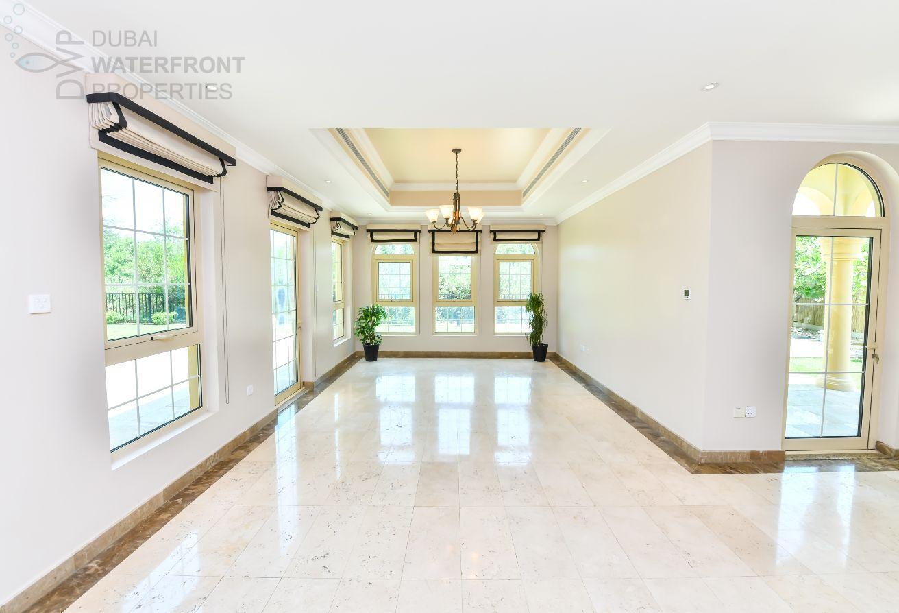 5 Bedroom + Maid | Master View | Lakefront Villa photo 9