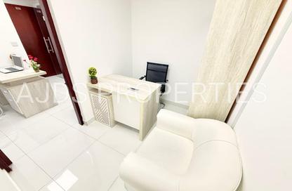Office Space - Studio - 1 Bathroom for rent in Silver Home Building - Hor Al Anz - Deira - Dubai