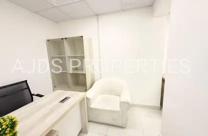 Office Space - 1 Bedroom - 1 Bathroom for rent in Silver Home Building - Hor Al Anz - Deira - Dubai Office Space - 1 Bedroom - 1 Bathroom for rent in Silver Home Building - Hor Al Anz - Deira - Dubai