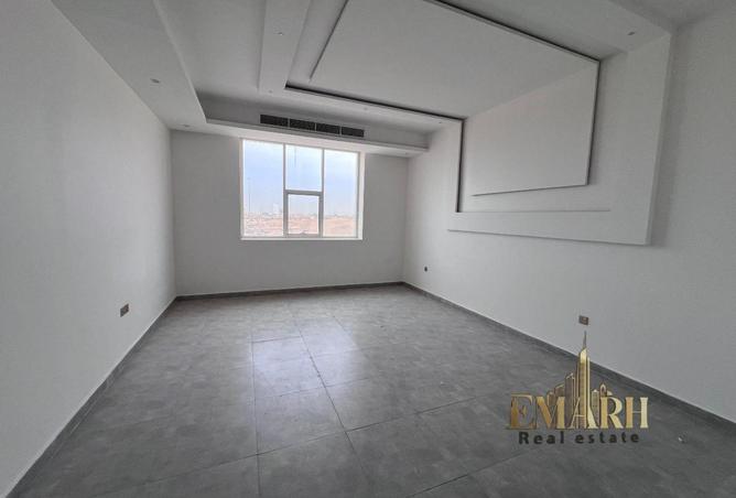 136572980 - Property Image 3