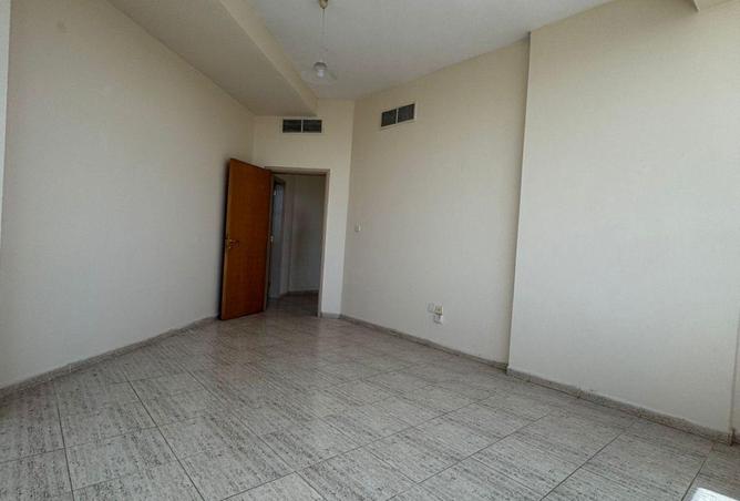 90494033 - صورة العقار 2