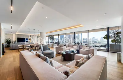 Apartment - 4 Bedrooms - 5 Bathrooms for sale in One at Palm Jumeirah - Palm Jumeirah - Dubai