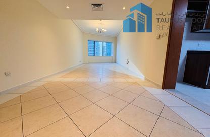 Apartment - 2 Bedrooms - 3 Bathrooms for rent in 21st Century Tower - Sheikh Zayed Road - Dubai
