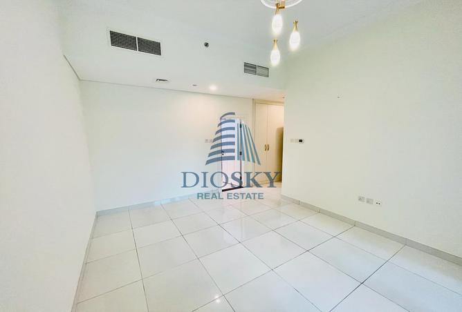 107726981 - Property Image 2