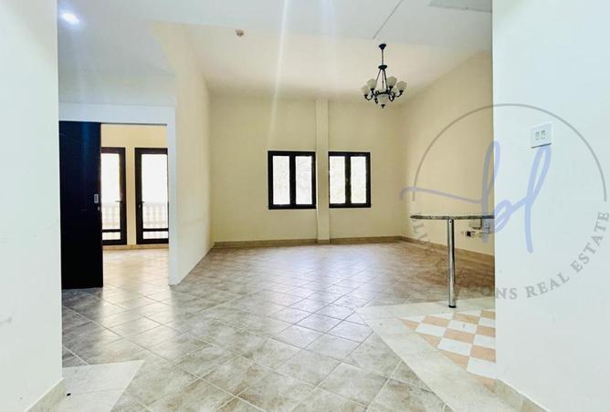 68677218 - Property Image 2