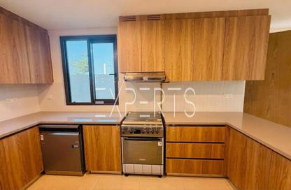 Townhouse - 3 - 4 for rent in Bloom Living - Zayed City (Khalifa City C) - Khalifa City - Abu Dhabi
