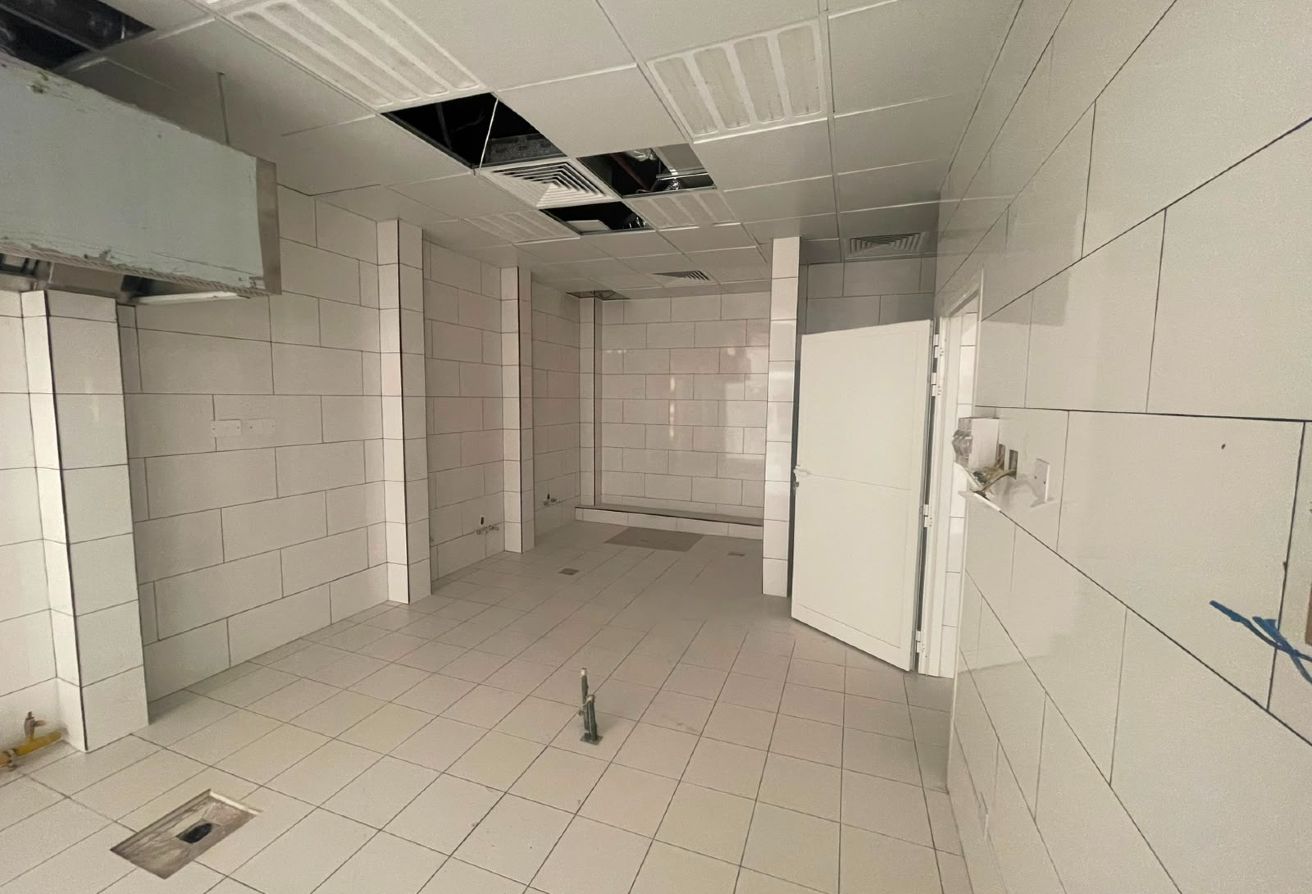 Studio office space in Suburbia Podium, Downtown Jebel Ali: 5