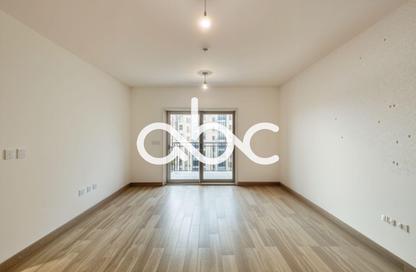Apartment - 2 Bedrooms - 2 Bathrooms for sale in Waters Edge - Yas Island - Abu Dhabi
