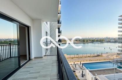 Apartment - 2 Bedrooms - 2 Bathrooms for sale in Waters Edge - Yas Island - Abu Dhabi