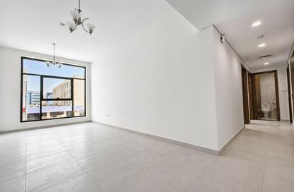 Apartment - 2 Bedrooms - 3 Bathrooms for rent in Al Karama - Dubai