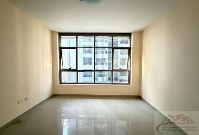 100854789 - Property Image 2