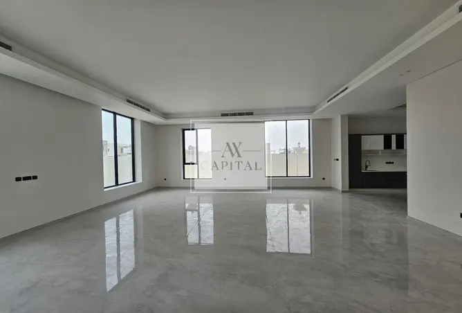 155580795 - Property Image 3