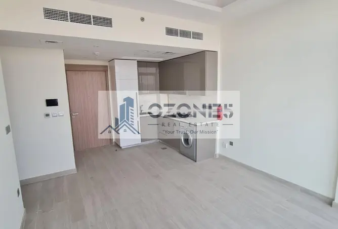 76198342 - Property Image 2
