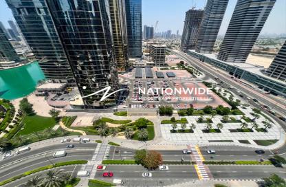Apartment - 1 Bedroom - 2 Bathrooms for rent in Bonnington Tower - JLT Cluster J - Jumeirah Lake Towers - Dubai