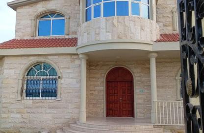 Villa - 4 Bedrooms - 5 Bathrooms for rent in Al Qusaidat - Ras Al Khaimah