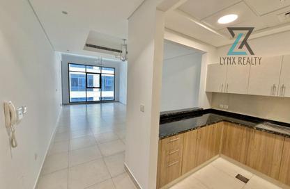 Apartment - 1 - 2 for rent in Airport View Building - Al Garhoud - Dubai