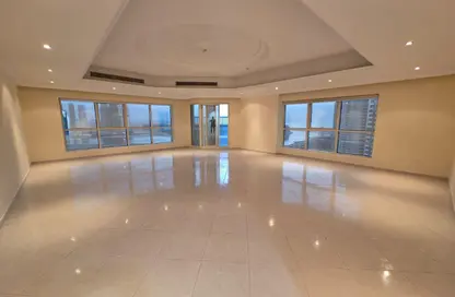 شقة - 3 غرف نوم - 4 حمامات للبيع في كورنيش الخان - الخان - الشارقة