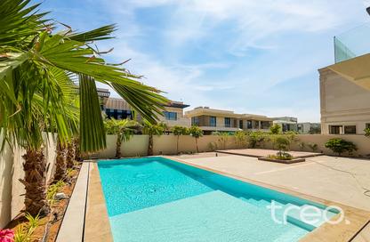 Villa - 6 Bedrooms - 7 Bathrooms for rent in District 6 - Jumeirah Park - Dubai