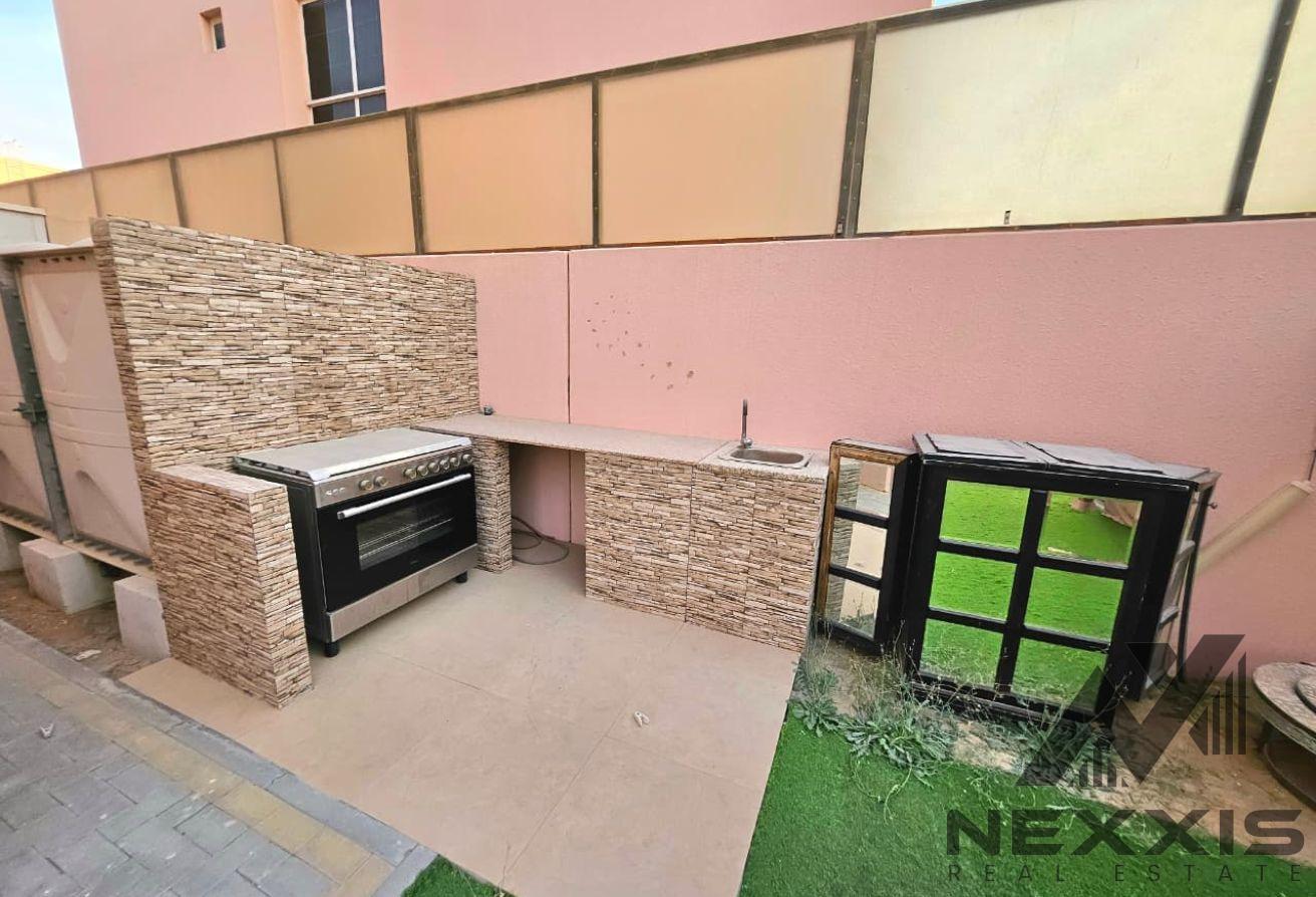 Perfect Choice For Family - Furnished - Landscaped photo 9
