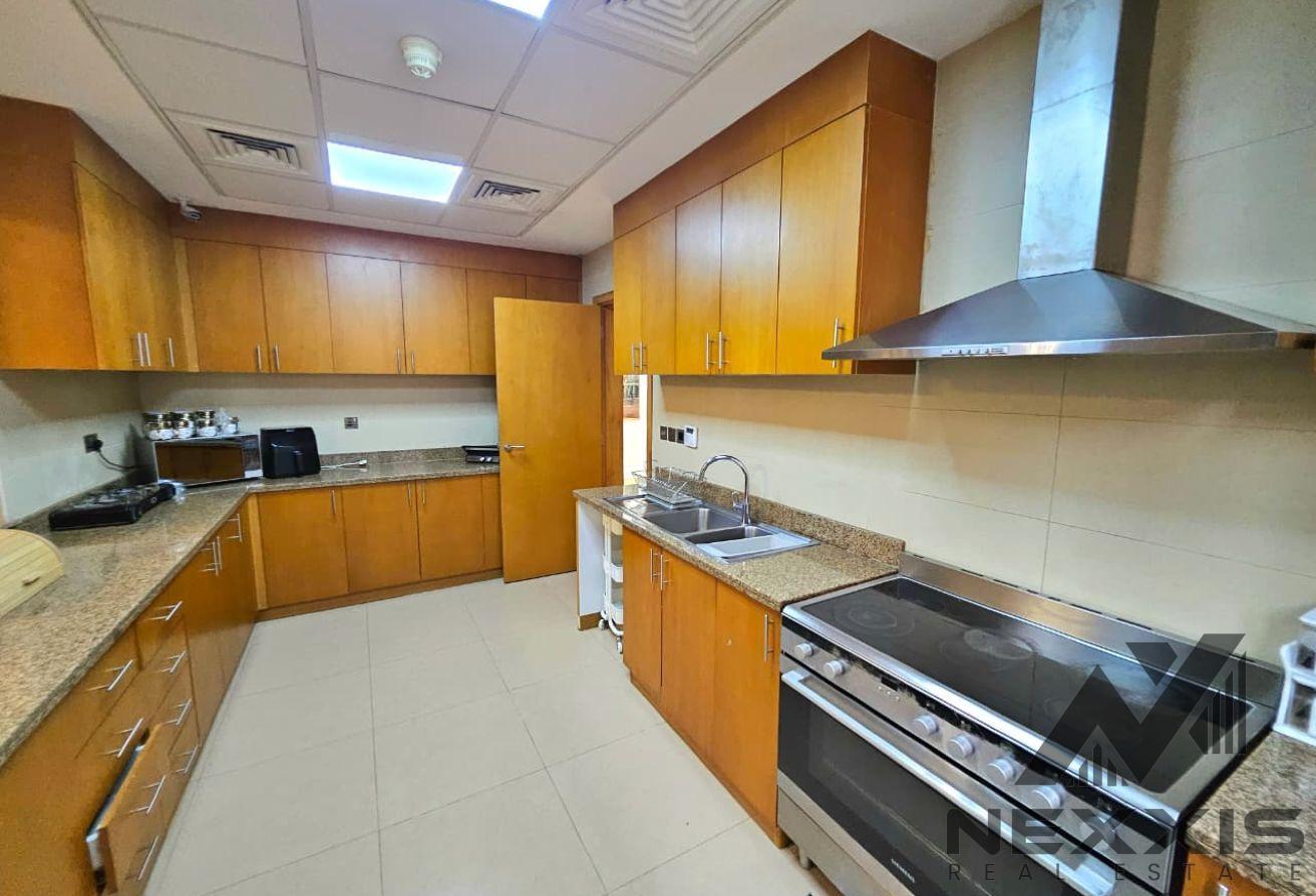 Perfect Choice For Family - Furnished - Landscaped photo 5