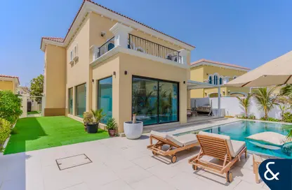 Villa - 3 Bedrooms - 3 Bathrooms for rent in Legacy - Jumeirah Park - Dubai