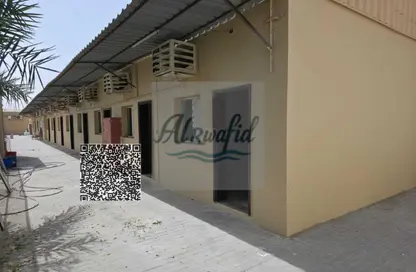 Labor Camp - Studio - 7+ Bathrooms for rent in Ali Mousa Building - Al Sajaa Industrial - Al Sajaa - Sharjah