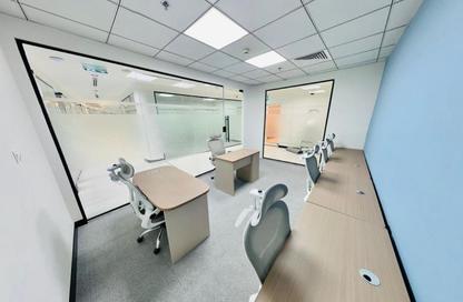 طابق كامل - استوديو - 1 حمام للايجار في منطقة برجمان سنتر - منخول - بر دبي - دبي