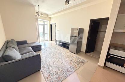 Apartment - 1 - 2 for rent in Lake City Tower - JLT Cluster D - Jumeirah Lake Towers - Dubai