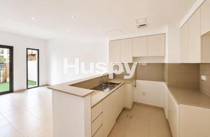 Apartment - 3 Bedrooms - 3 Bathrooms for sale in Hayat Boulevard 2B - Hayat Boulevard 2 - Hayat Boulevard - Town Square - Dubai