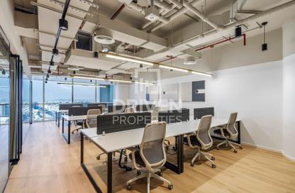 Office Space - Studio - 1 for rent in Burj Al Salam - Sheikh Zayed Road - Dubai Office Space - Studio - 1 for rent in Burj Al Salam - Sheikh Zayed Road - Dubai
