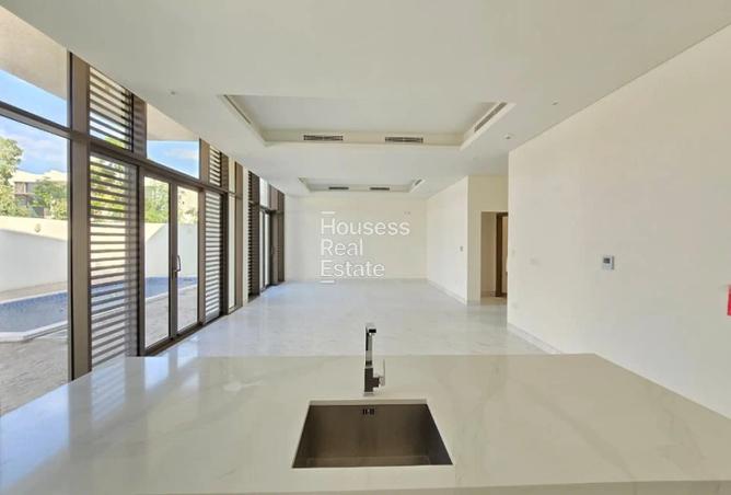 80261956 - Property Image 3