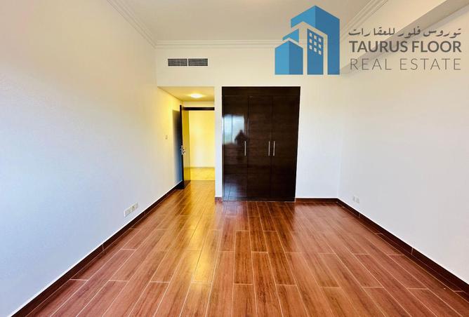 94447354 - Property Image 3