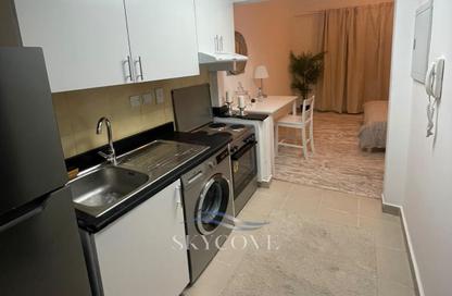 Apartment - Studio - 1 Bathroom for rent in Escan Tower - Dubai Marina - Dubai