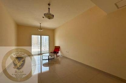 Apartment - 2 Bedrooms - 2 Bathrooms for rent in Al Mamzar Tower - Al Mamzar - Sharjah - Sharjah