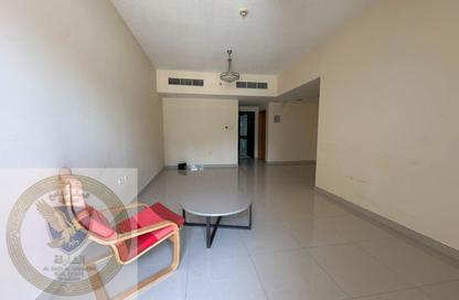 Apartment - 2 Bedrooms - 2 Bathrooms for rent in Al Mamzar Tower - Al Mamzar - Sharjah - Sharjah