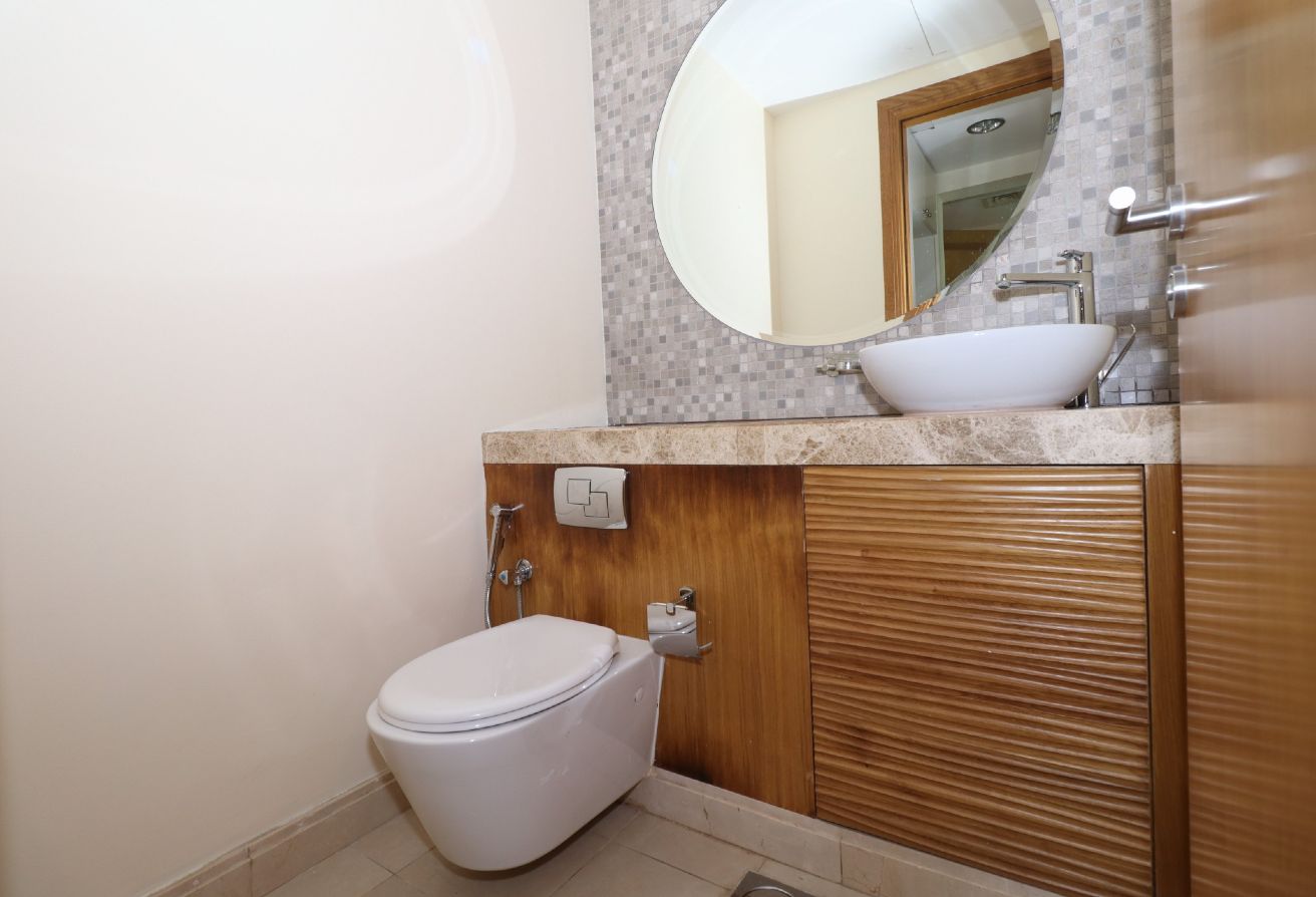 Marina  View| Spacious| Unfurnished| Ready To Move — image 13
