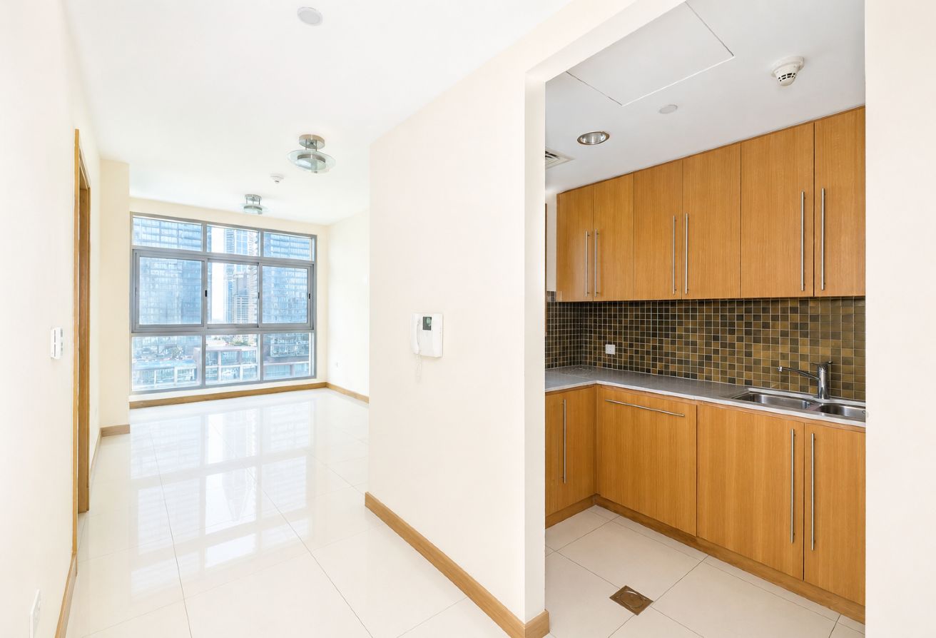 Marina View| Spacious| Unfurnished| Ready To Move — Premium Real Estate Property in Dubai by Valorem