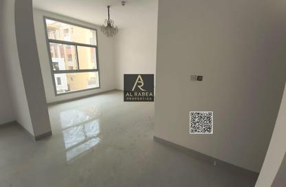 Apartment - Studio - 1 Bathroom for rent in Al Mowaihat 3 - Al Mowaihat - Ajman Apartment - Studio - 1 Bathroom for rent in Al Mowaihat 3 - Al Mowaihat - Ajman