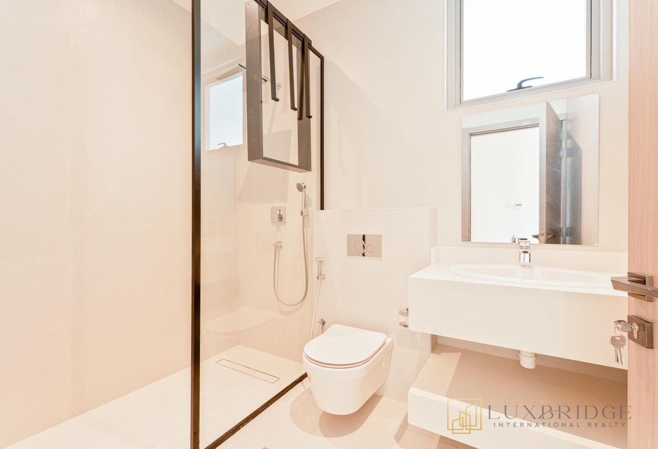 Stunning Villa | Brand New | Basement photo 25