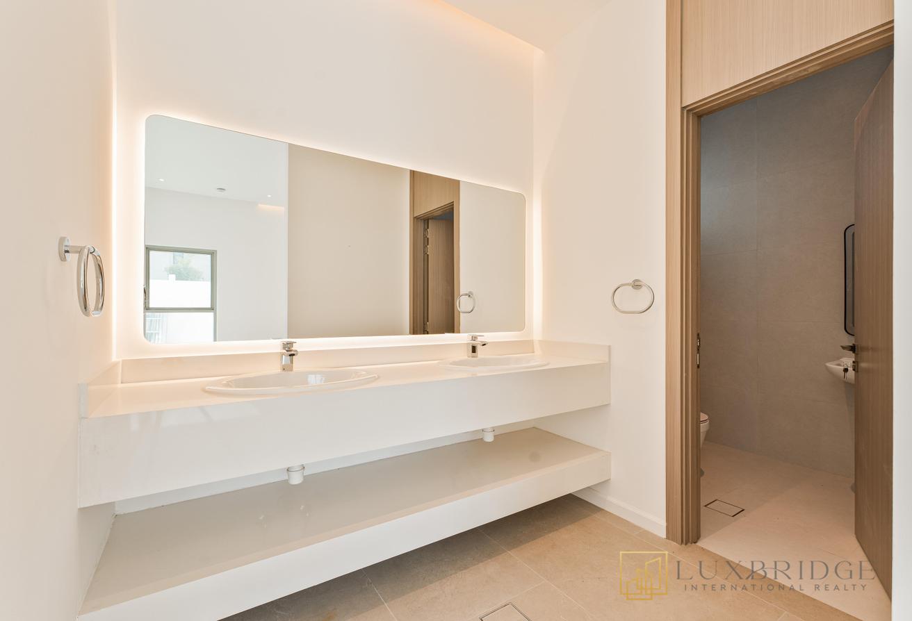 Stunning Villa | Brand New | Basement photo 23